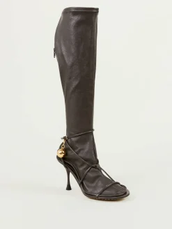 Absatzstiefel mit Kettendetail 'Dot Boots' Fondant