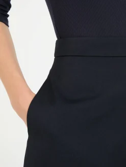 Asymmetrischer Rock aus Schurwolle Marineblau