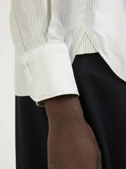 Bluse mit Schal Grau