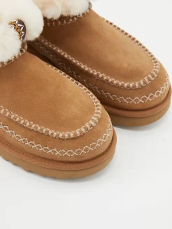 Boots 'Classic Ultra Mini Alpine' Hellbraun