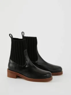 Boots 'Hobbes' Schwarz