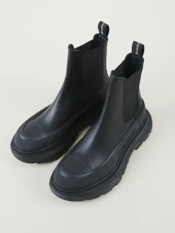 Boots mit breiter Gummisohle Schwarz