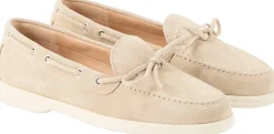 Bootsschuh aus Veloursleder mit Schleife Crème