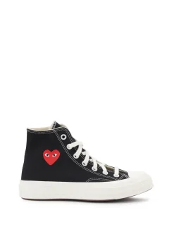 Chucks 'Small Red Heart' Schwarz