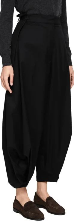 Drapierte Hose aus Baumwolle und Seide