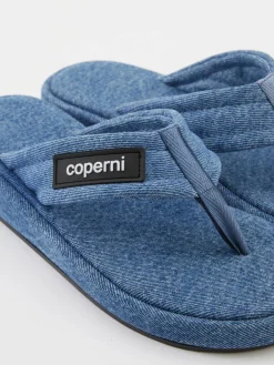 Flip-Flops in Denim-Optik Blau