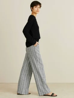 Gestreifte Bouclé-Bügelfaltenhose Blau/Weiß