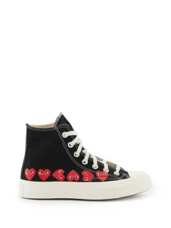 High Top Chucks 'Play Converse Heart' Schwarz