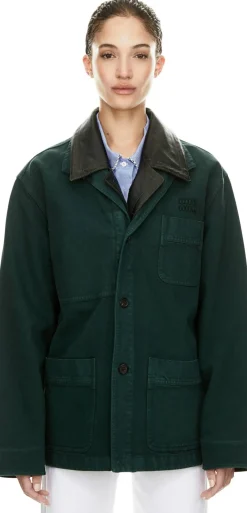 Jacke aus stückgefärbter Gabardine und Leder Grün