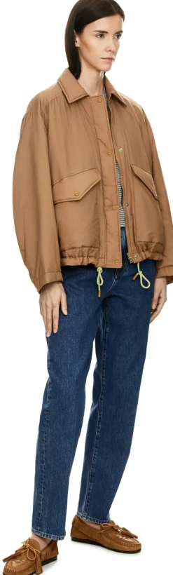 Jacke mit aufgesetzten Taschen Beige