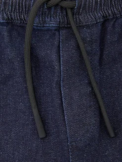 Jeans Dunkelblau