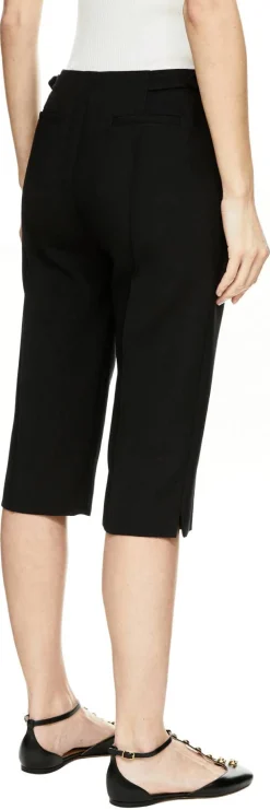 Körperbetonte Capri-Hose aus Wollcrêpe Schwarz