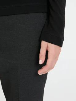 Langarmshirt mit Stickerei Schwarz