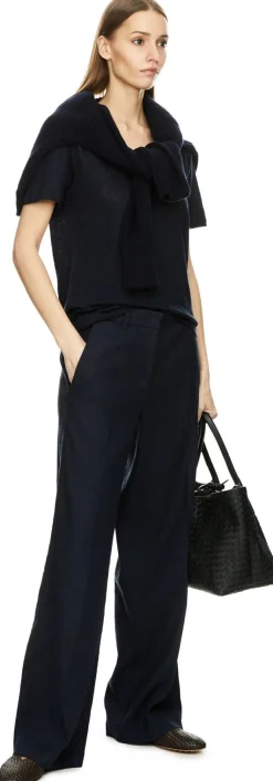 Leinenshirt mit V-Ausschnitt Marineblau