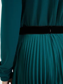 Maxirock aus Voile Satin Cypress Green