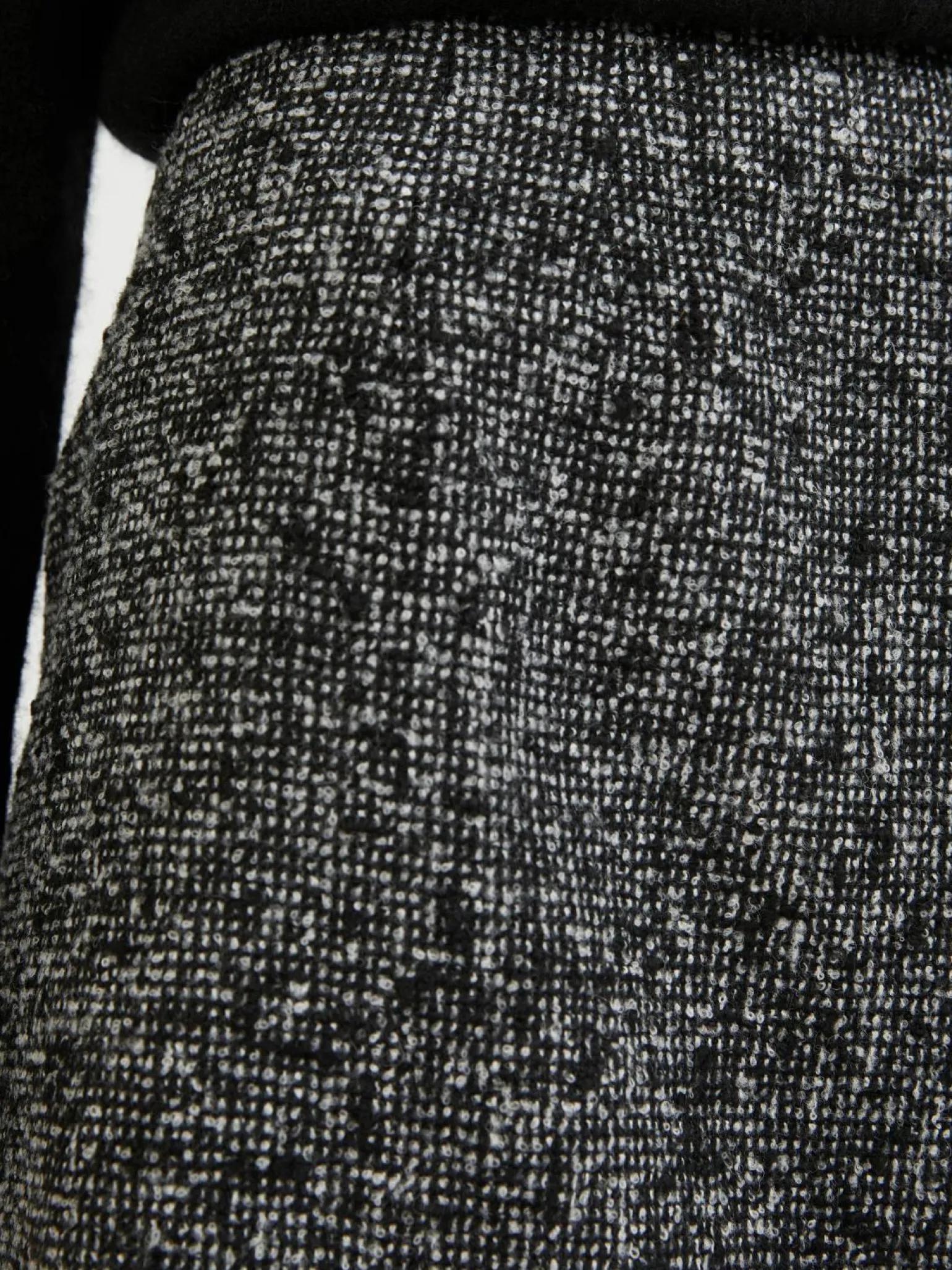 Rock 'Hulda Bouclé' Schwarz