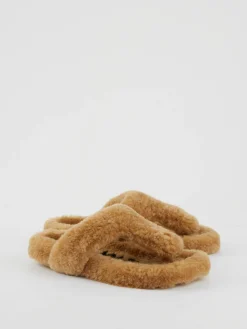 Sandalen 'Ease' aus Shearling Beige