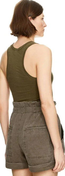 Short 'Nirma' Braun