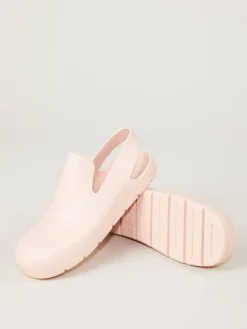 Slingback-Slippers aus Gummi Peachy