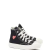 Sneaker 'Red Heart' in Schwarz/Rot