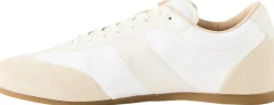 Sneaker 'Soft Runner' aus Wildleder Weiß