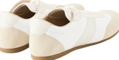 Sneaker 'Soft Runner' aus Wildleder Weiß