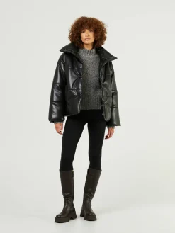 Steppjacke 'Hide' Schwarz