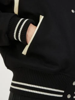 Wollbomberjacke im College-Stil Schwarz