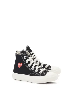 Sneaker 'Red Heart' in Schwarz/Rot